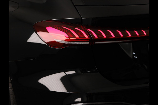 Audi A5 Avant Advanced edition e-hybrid 220 kW / 299 PK Avant 7 | Techniekpakket plus | Stoelen voor elektrisch | Geheugenpakket | Privacy glas |