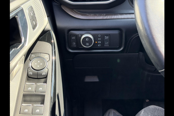 Ford Explorer 3.0 V6 EcoBoost PHEV Platinum | Afneembare trekhaak | Panoramadak | Bang&Olufsen | 360 graden camera | Stoelverwarming/koeling