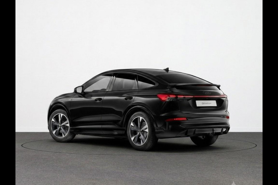 Audi Q4 e-tron S edition e-tron 63 kWh 204 pk | Glazen panoramadak | Trekhaak | Techniekpakket plus | Optiekpakket zwart-glanzend |