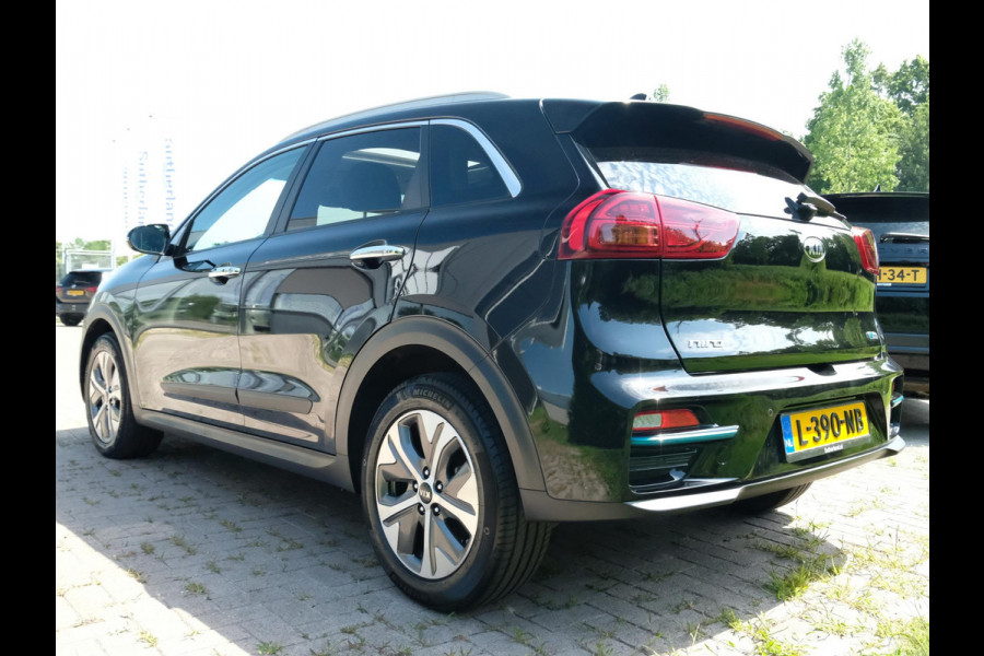 Kia e-Niro DynamicPlusLine 64 kWh | SOH 100% | 46.500 KM | Navigatie | Schuif - Kantel Dak | Keyless Entry | Camera
