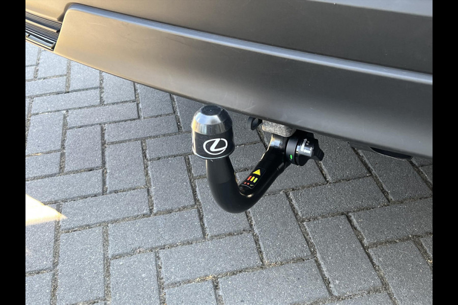 Lexus NX 450h+ AWD Luxury Line | Eerste eigenaar, Trekhaak, Panoramadak, Stoelverwarming, 360 Camera, 1500KG Trekgewicht