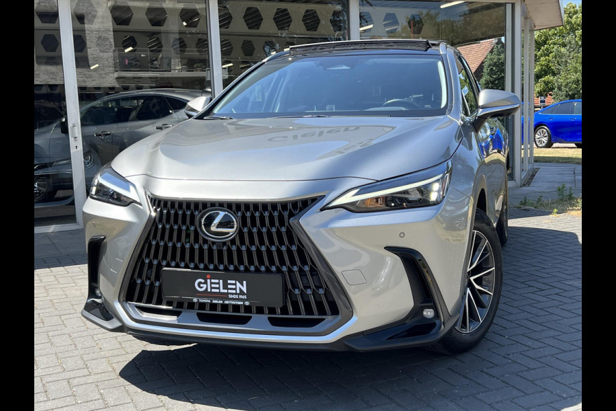 Lexus NX 450h+ AWD Luxury Line | Eerste eigenaar, Trekhaak, Panoramadak, Stoelverwarming, 360 Camera, 1500KG Trekgewicht