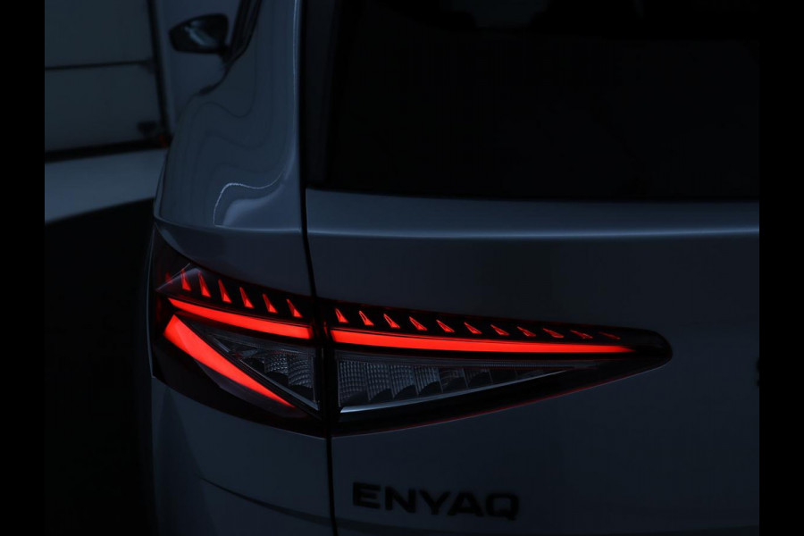 Škoda ENYAQ iV 60 Sportline | SOH 92,2% | Camera | Stuurverwarming | Adaptive Cruise | Navigatie | DAB+ | Bluetooth | Carplay | Sfeerverlichtingen | Climate control