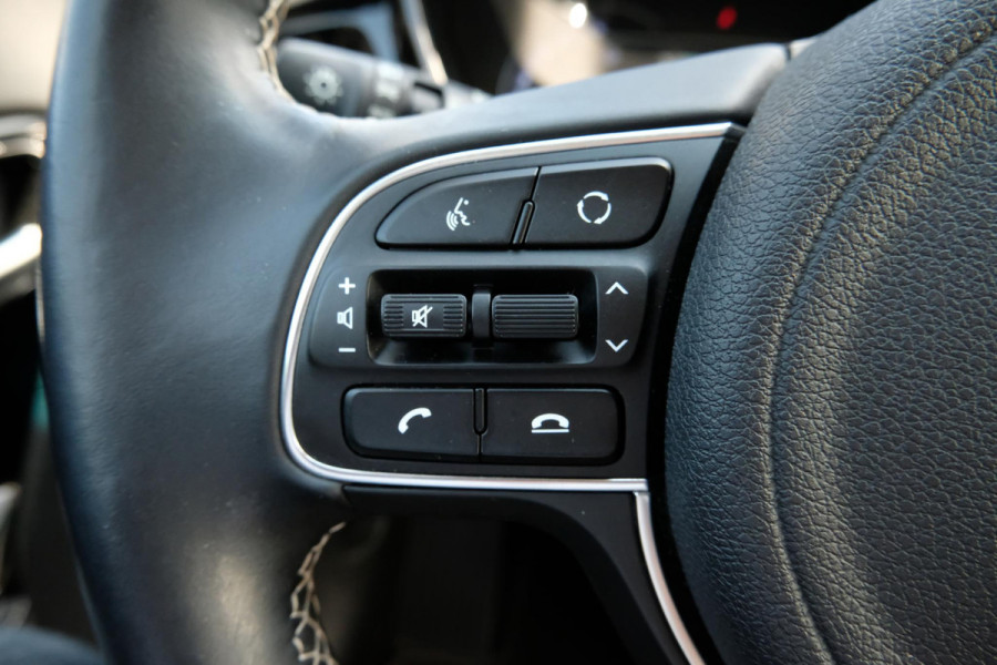 Kia e-Niro DynamicPlusLine 64 kWh | SOH 100% | 46.500 KM | Navigatie | Schuif - Kantel Dak | Keyless Entry | Camera