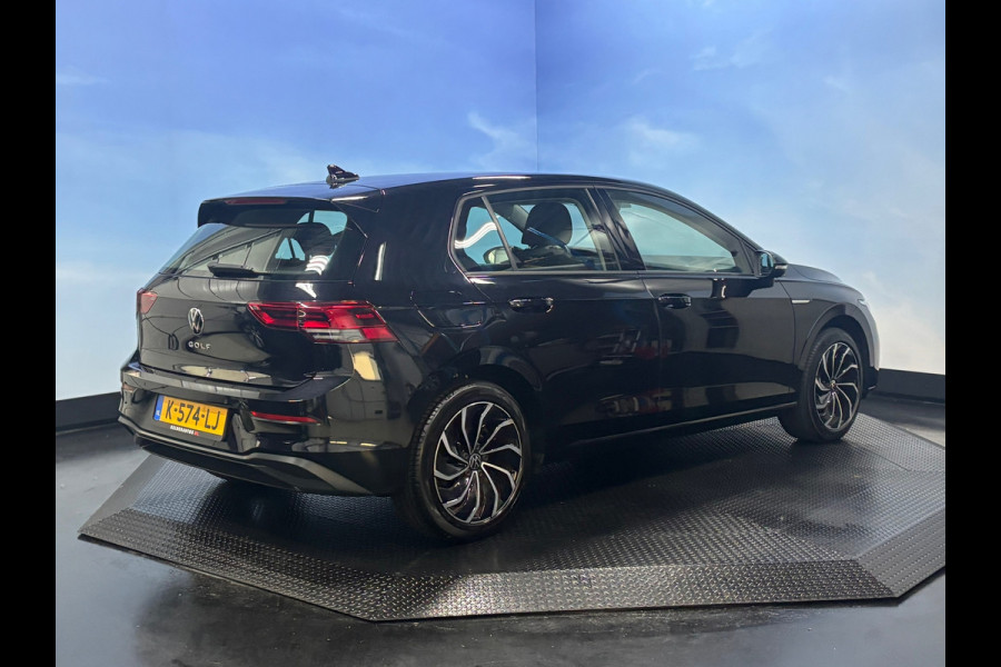 Volkswagen Golf 1.5 TSI Life Navi | Clima | Cruise | PDC