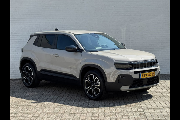 Jeep Avenger Summit 54 kWh SOH 96% Clima Camera Carplay PDC voor en achter Half Leder