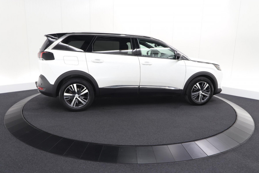 Peugeot 5008 PureTech 130 EAT8 Allure Pack Business | Trekhaak | Elektronische Kofferklep | Camera | Dodehoekdetectie | Apple Carplay