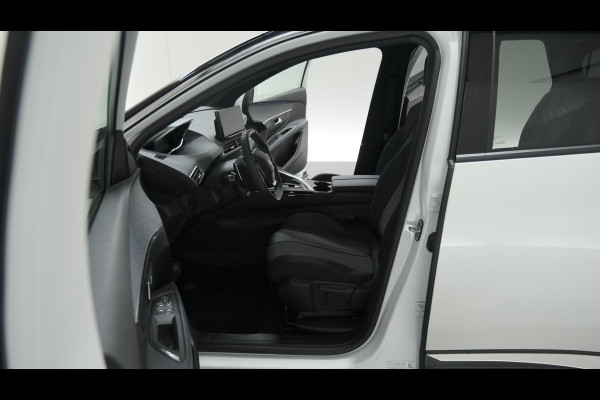 Peugeot 5008 PureTech 130 EAT8 Allure Pack Business | Trekhaak | Elektronische Kofferklep | Camera | Dodehoekdetectie | Apple Carplay