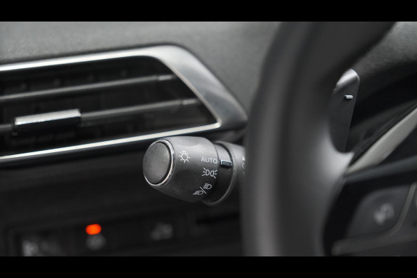 Peugeot 5008 PureTech 130 EAT8 Allure Pack Business | Trekhaak | Elektronische Kofferklep | Camera | Dodehoekdetectie | Apple Carplay