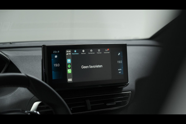 Peugeot 5008 PureTech 130 EAT8 Allure Pack Business | Trekhaak | Elektronische Kofferklep | Camera | Dodehoekdetectie | Apple Carplay