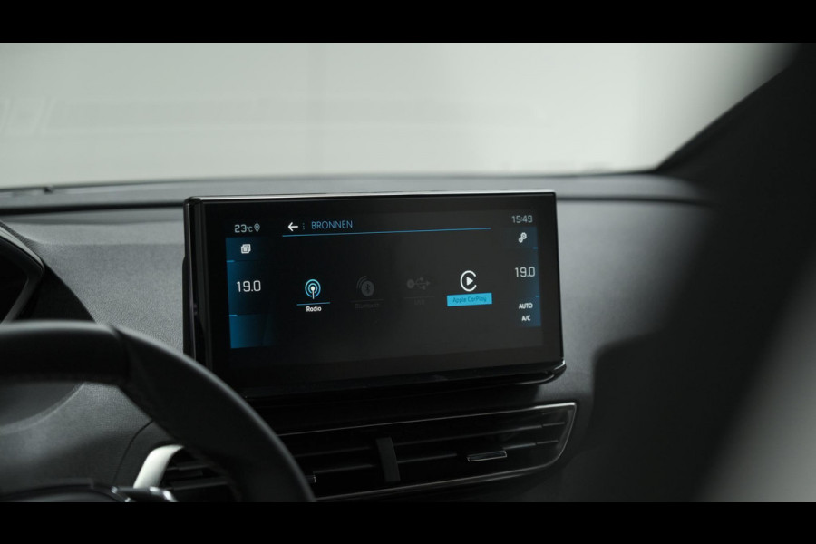 Peugeot 5008 PureTech 130 EAT8 Allure Pack Business | Trekhaak | Elektronische Kofferklep | Camera | Dodehoekdetectie | Apple Carplay