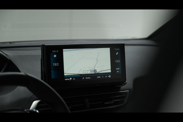 Peugeot 5008 PureTech 130 EAT8 Allure Pack Business | Trekhaak | Elektronische Kofferklep | Camera | Dodehoekdetectie | Apple Carplay