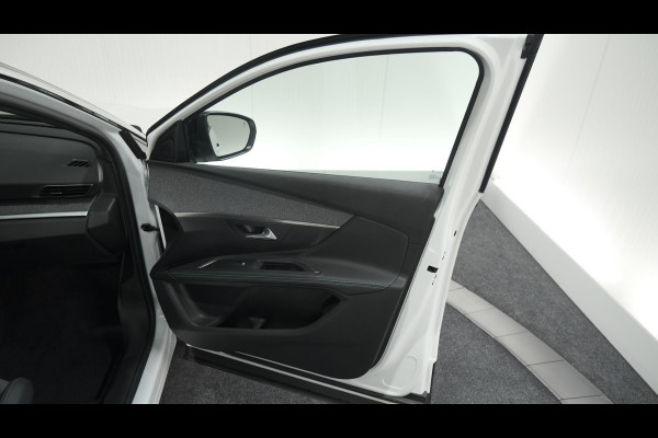 Peugeot 5008 PureTech 130 EAT8 Allure Pack Business | Trekhaak | Elektronische Kofferklep | Camera | Dodehoekdetectie | Apple Carplay