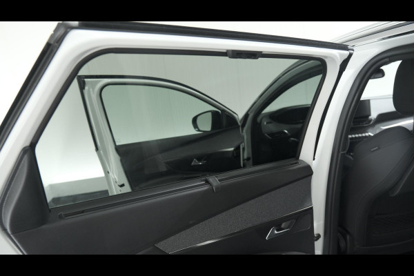 Peugeot 5008 PureTech 130 EAT8 Allure Pack Business | Trekhaak | Elektronische Kofferklep | Camera | Dodehoekdetectie | Apple Carplay