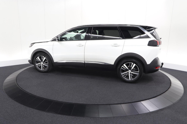 Peugeot 5008 PureTech 130 EAT8 Allure Pack Business | Trekhaak | Elektronische Kofferklep | Camera | Dodehoekdetectie | Apple Carplay