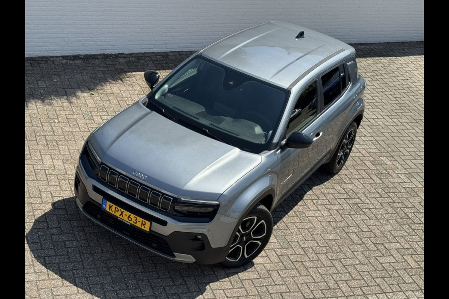 Jeep Avenger Summit 54 kWh Clima Camera Carplay PDC voor en achter Half Leder