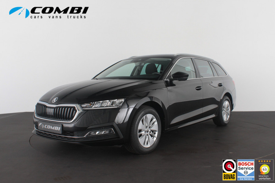 Škoda Octavia Combi 1.0 e-TSI Ambition > Camera/Parkeersensor v + a/Sfeerverlichting...