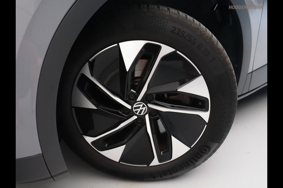 Volkswagen ID.4 Pro 77 kWh SOH 94% (ALCANTARA,STOELVERWARMING,APPLE CARPLAY,LED VERLICHTING,PARKEERSENSOREN,TREKHAAK,LM-VELGEN)
