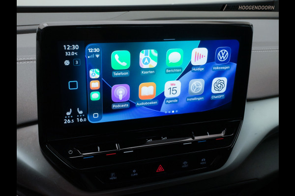 Volkswagen ID.4 Pro 77 kWh SOH 94% (ALCANTARA,STOELVERWARMING,APPLE CARPLAY,LED VERLICHTING,PARKEERSENSOREN,TREKHAAK,LM-VELGEN)