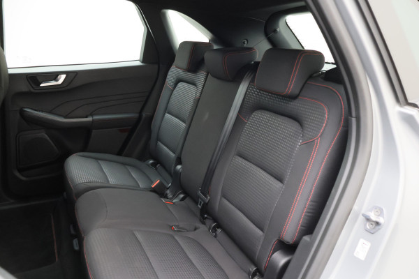 Ford Kuga 2.5 PHEV ST-Line Winter Pack, Keyless, Apple Carplay, Camera, Trekhaak, 18"