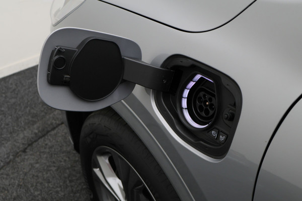 Ford Kuga 2.5 PHEV ST-Line Winter Pack, Keyless, Apple Carplay, Camera, Trekhaak, 18"