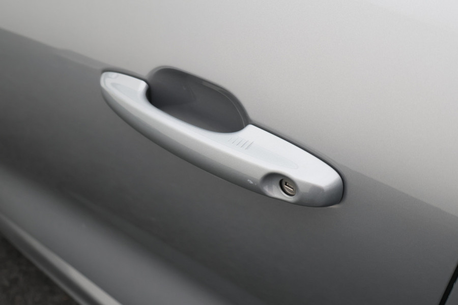 Ford Kuga 2.5 PHEV ST-Line Winter Pack, Keyless, Apple Carplay, Camera, Trekhaak, 18"