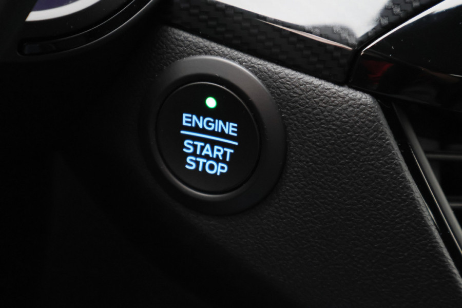 Ford Kuga 2.5 PHEV ST-Line Winter Pack, Keyless, Apple Carplay, Camera, Trekhaak, 18"