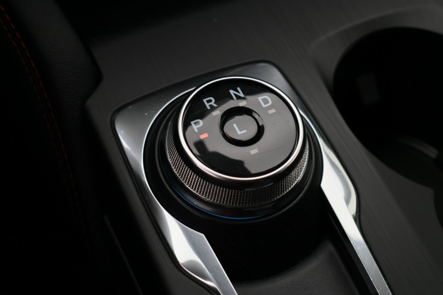 Ford Kuga 2.5 PHEV ST-Line Winter Pack, Keyless, Apple Carplay, Camera, Trekhaak, 18"