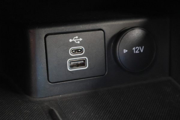Ford Kuga 2.5 PHEV ST-Line Winter Pack, Keyless, Apple Carplay, Camera, Trekhaak, 18"