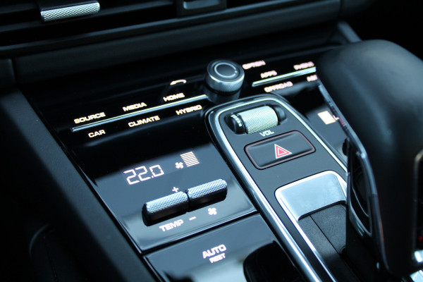 Porsche Cayenne Coupé 3.0 E-Hybrid | NAP | 360 | MEMORY | BOSE | ELEK TREKHAAK | SPORT CHRONO |
