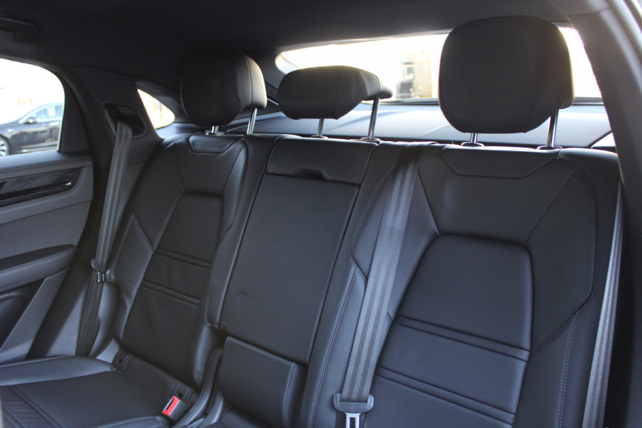 Porsche Cayenne Coupé 3.0 E-Hybrid | NAP | 360 | MEMORY | BOSE | ELEK TREKHAAK | SPORT CHRONO |