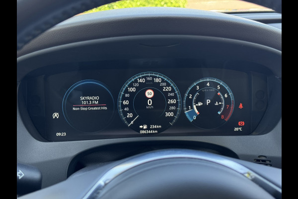 Jaguar F-Pace 2.0 Portfolio AWD 25t | Pano, Leder, Navi, Stoel+Stuurverw., Trekh., Carplay/Android | NAP | Dealeronderhouden |