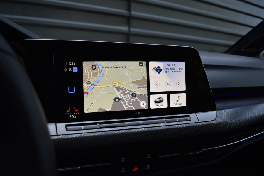 Volkswagen Golf 1.5 eTSI R-Line | Pano | Harman/Kardon | Matrix LED | ACC | Sfeerverlichting | Stuur + Stuurverwarming | Camera |