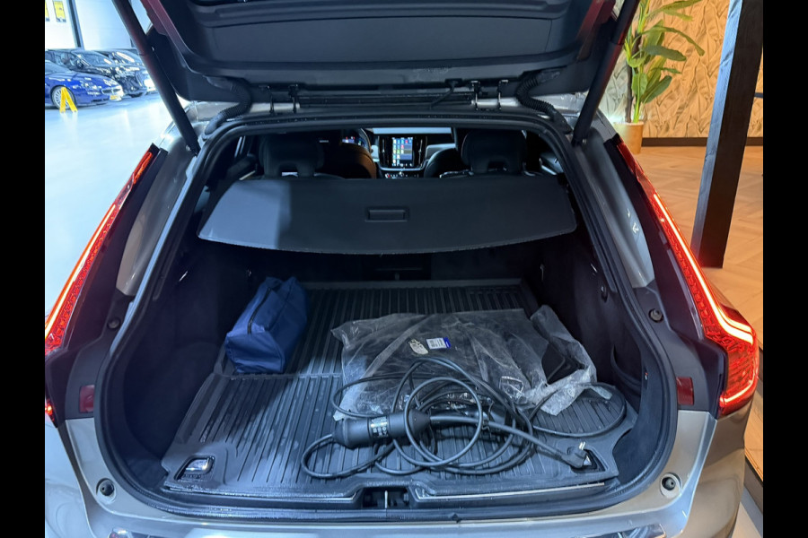 Volvo V90 2.0 T6 AWD Inscription|340PK|ACC|LaneAssist|Luxe|Camera|Elektr.Trekhaak|Garantie|Rijklaar