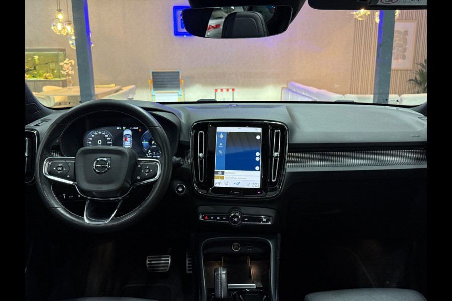 Volvo XC40 T5 Recharge R-Design Pano Camera Led Acc Hud Pdc Harman/Kardon Keyless Stoelverw & Stuur