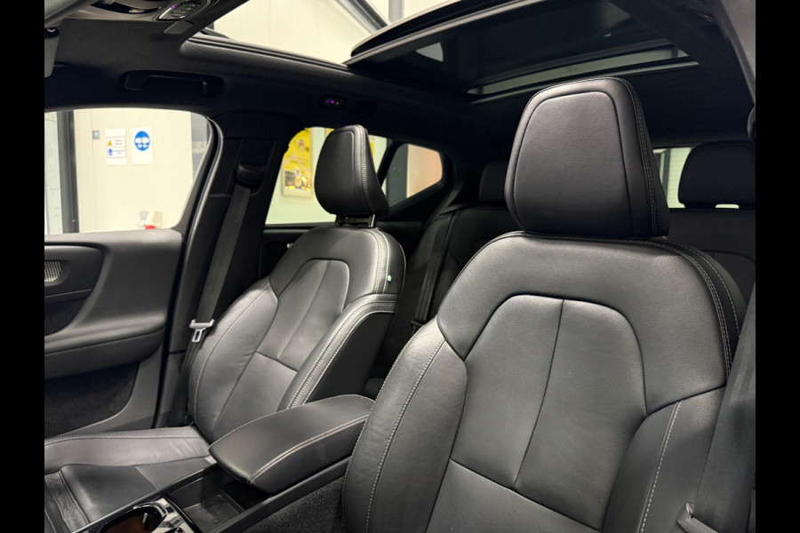 Volvo XC40 T5 Recharge R-Design Pano Camera Led Acc Hud Pdc Harman/Kardon Keyless Stoelverw & Stuur