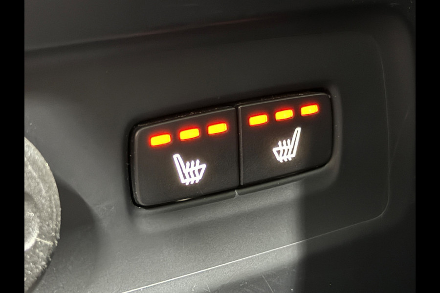 Volvo XC40 T5 Recharge R-Design Pano Camera Led Acc Hud Pdc Harman/Kardon Keyless Stoelverw & Stuur