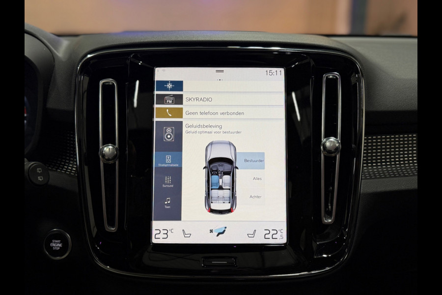 Volvo XC40 T5 Recharge R-Design Pano Camera Led Acc Hud Pdc Harman/Kardon Keyless Stoelverw & Stuur