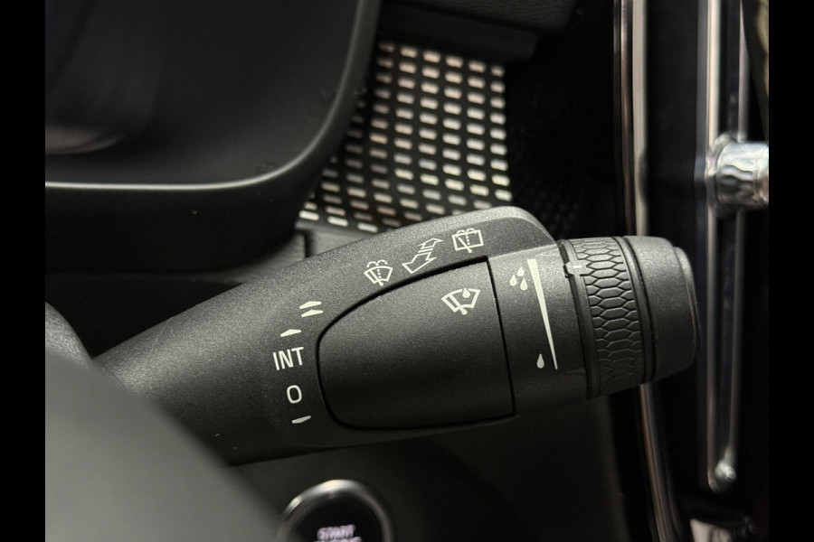 Volvo XC40 T5 Recharge R-Design Pano Camera Led Acc Hud Pdc Harman/Kardon Keyless Stoelverw & Stuur