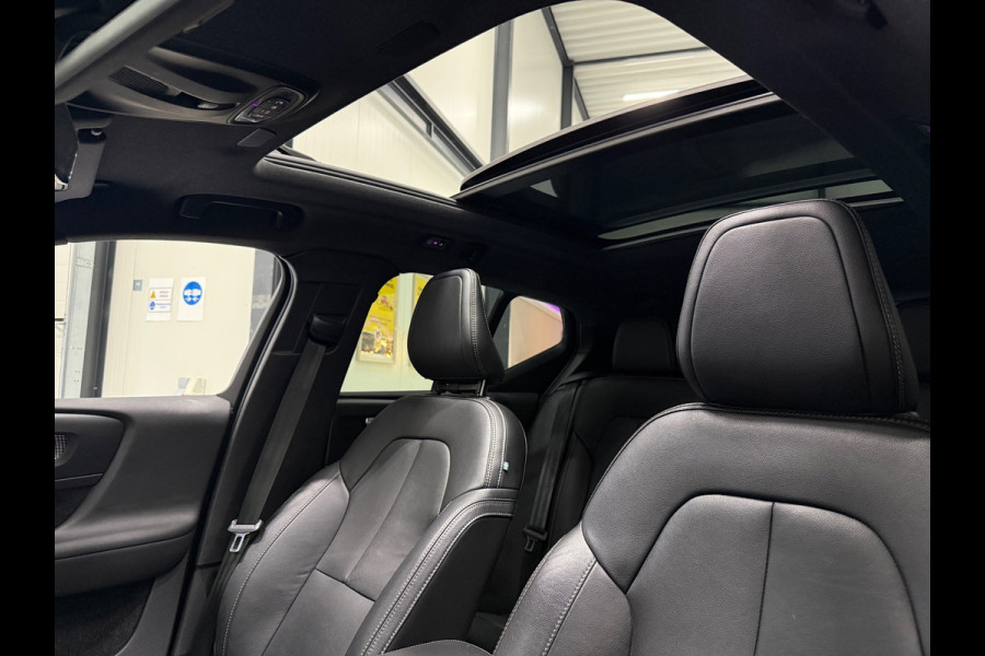 Volvo XC40 T5 Recharge R-Design Pano Camera Led Acc Hud Pdc Harman/Kardon Keyless Stoelverw & Stuur