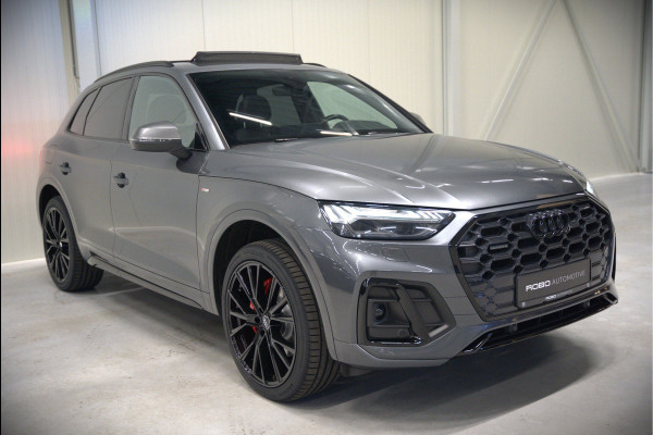 Audi Q5 50 TFSI e S edition S-Line | Panoramadak | Adaptive Cruise Control | Stoelverwarming | Ambiance Verlichting | Camera | Navigatie | Apple Carplay | Keyless | Trekhaak | SOH 92%
