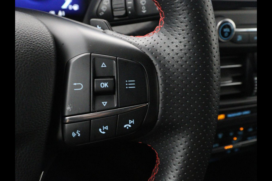 Ford Focus 1.5 EcoBoost ST Line X Business | Virtual | Cruise | Virtual | Cruise control | Lane assist | Camera | DAB | Climate control | Elektrische kofferklep | Navigatie | Bluetooth | Carplay