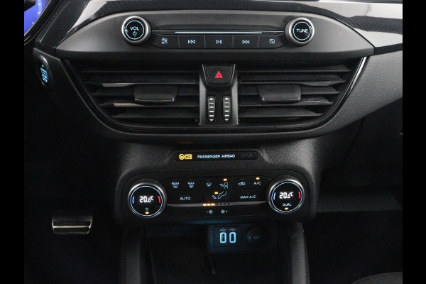 Ford Focus 1.5 EcoBoost ST Line X Business | Virtual | Cruise | Virtual | Cruise control | Lane assist | Camera | DAB | Climate control | Elektrische kofferklep | Navigatie | Bluetooth | Carplay