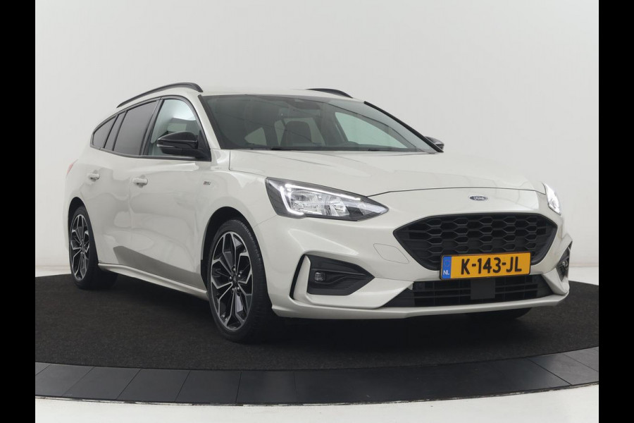 Ford Focus 1.5 EcoBoost ST Line X Business | Virtual | Cruise | Virtual | Cruise control | Lane assist | Camera | DAB | Climate control | Elektrische kofferklep | Navigatie | Bluetooth | Carplay