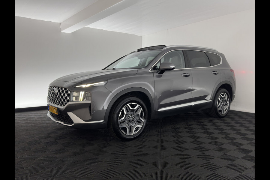 Hyundai Santa Fe 1.6 T-GDI Comfort Smart Sky AWD [ 7-Pers. ] {SoH-100%} (Plug-In) (INCL-BTW) *PANO | LEATHER | FULL-LED | ADAPTIVE-CRUISE | BLINDSPOT | MEMORY-PACK | DIGI-COCKPIT | SHIFTPADDLES | PRIVACYGLASS | NAVI-FULLMAP | KEYLESS | TOWBAR | CARBON | 19''ALU*