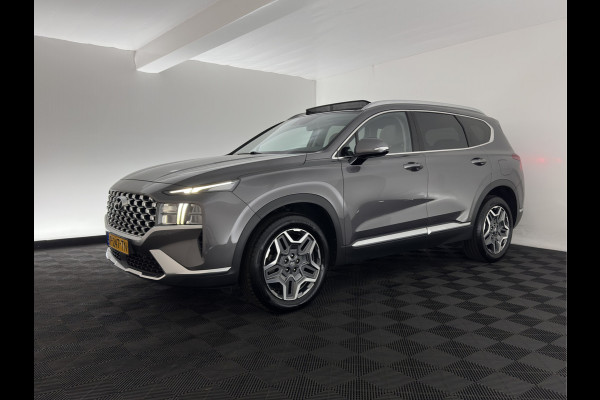 Hyundai Santa Fe 1.6 T-GDI Comfort Smart Sky AWD [ 7-Pers. ] {SoH-100%} (Plug-In) (INCL-BTW) *PANO | LEATHER | FULL-LED | ADAPTIVE-CRUISE | BLINDSPOT | MEMORY-PACK | DIGI-COCKPIT | SHIFTPADDLES | PRIVACYGLASS | NAVI-FULLMAP | KEYLESS | TOWBAR | CARBON | 19''ALU*