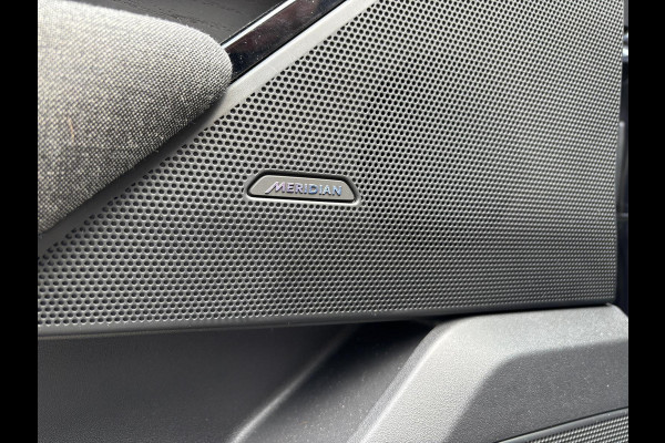 Land Rover Range Rover Velar 2.0 P400e R-Dynamic Panoramadak Camera Navigatie 21 incl LMV LED koplampen MERIDIAN AUDIO MEMORY ADAPTIVE CRUISE CONTROL