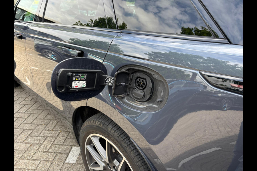 Land Rover Range Rover Velar 2.0 P400e R-Dynamic Panoramadak Camera Navigatie 21 incl LMV LED koplampen MERIDIAN AUDIO MEMORY ADAPTIVE CRUISE CONTROL