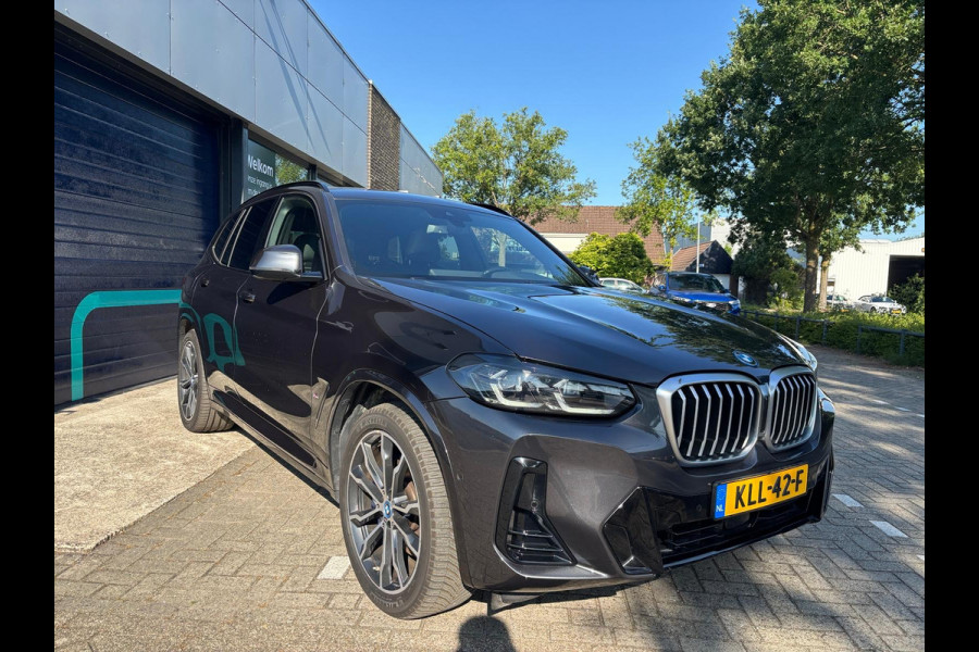 BMW X3 xDrive30e High Executive Panoramadak Harman Kardon 20 inch LMV Head-up display