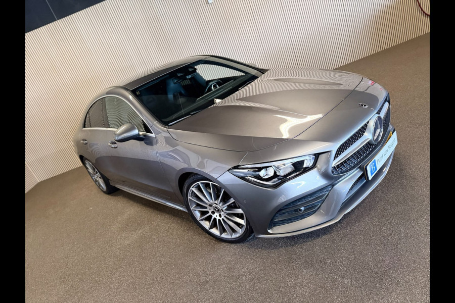 Mercedes-Benz CLA-Klasse 220 AMG STYLING-CAMERA-TREKHAAK-SFEERVERLICHTING-MULTISPAAKS-BTW